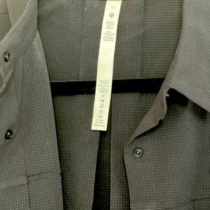 Lululemon Ventlight- Button up shirt.